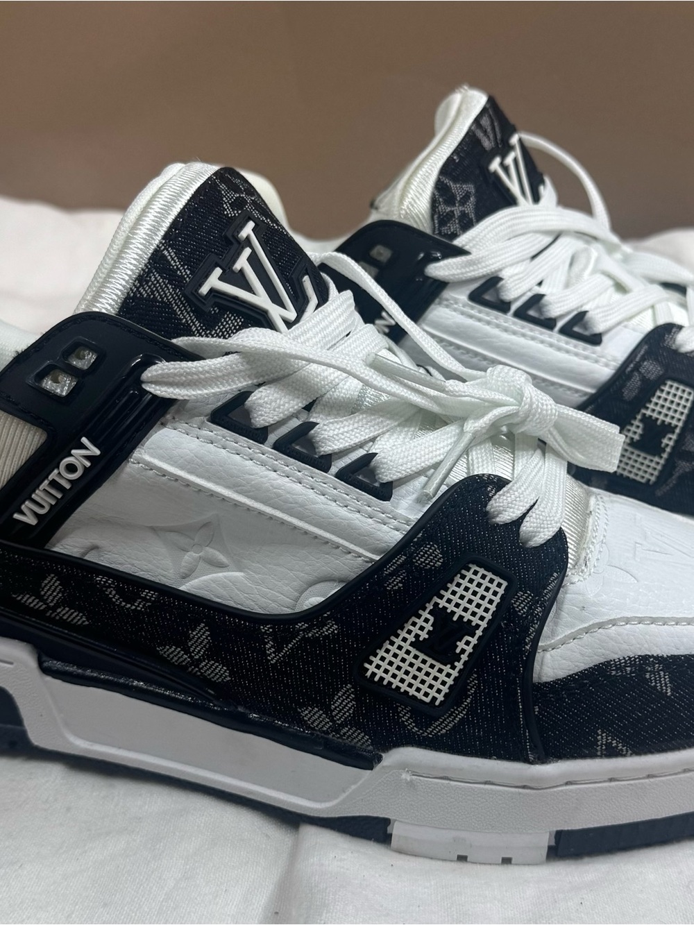 Louis Vuitton White and Black Monogram Low-Top Sneakers